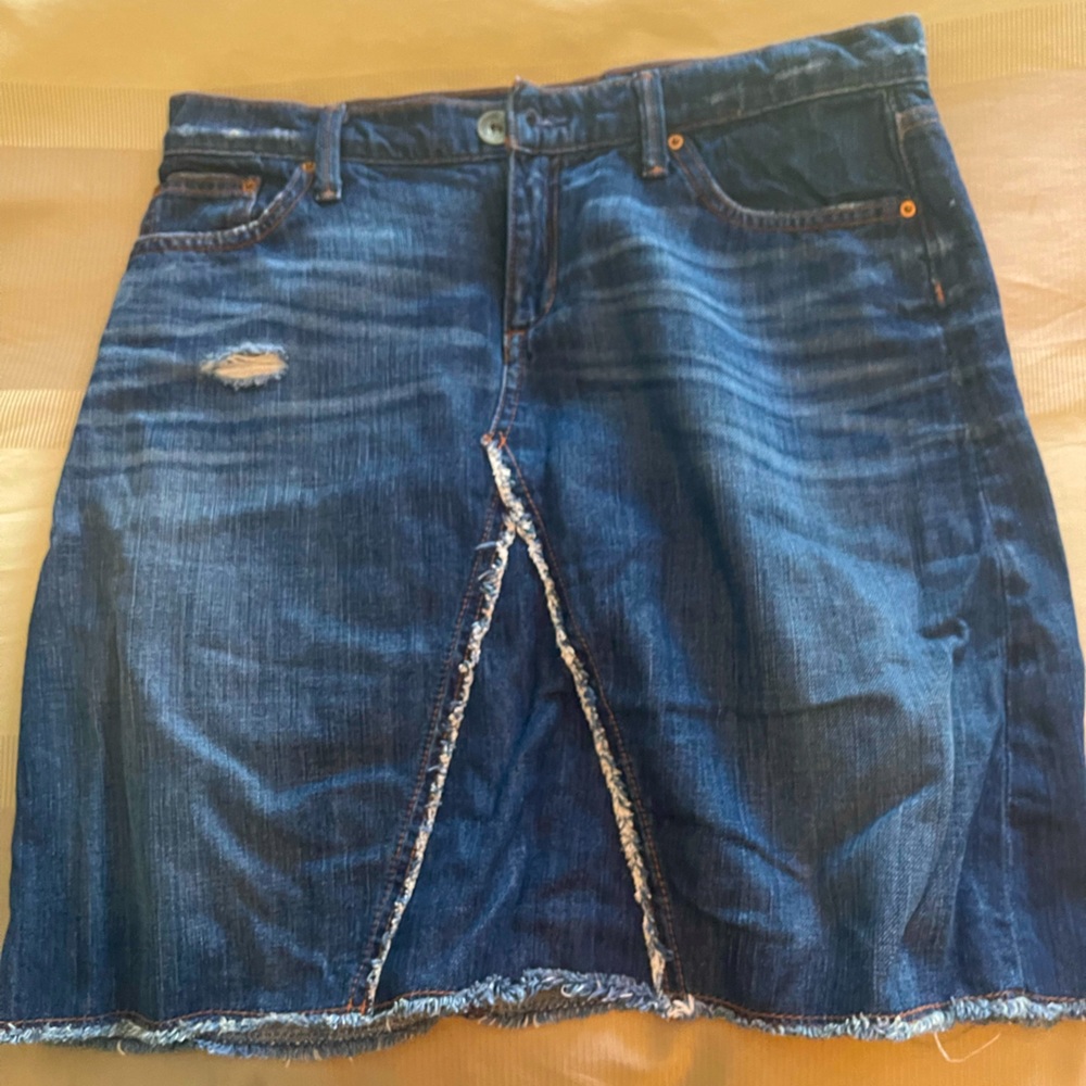 Banana republic mini Jean skirt - Sz 27 gently used